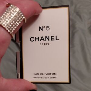 CHANEL #5 (2 ml) Never Used Samples Eau De Parfum